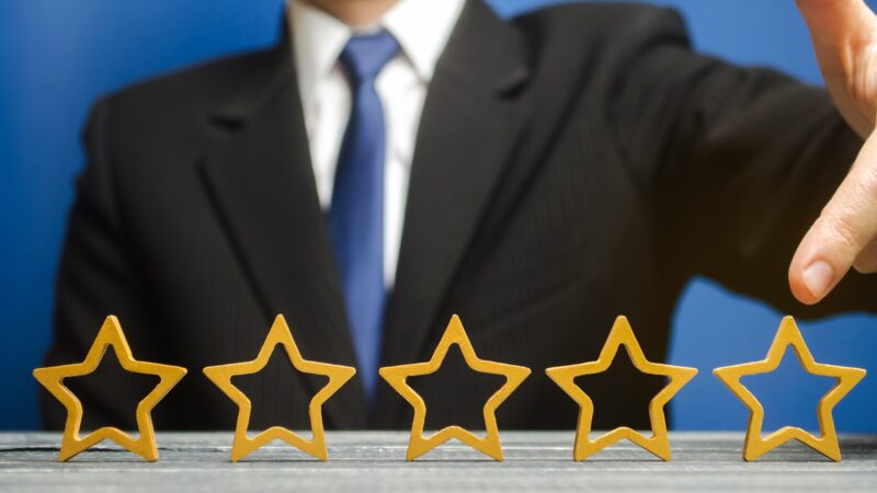 How to Find and Use Customer Reviews