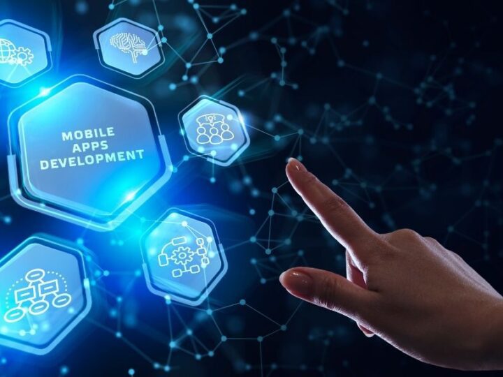 Mobile App Development Trends to Look Out for in 2021